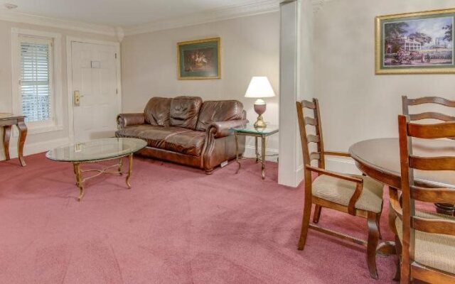 Plaza Suites Metairie