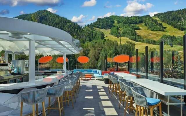 Downtown Aspen Luxury 3 Bedroom Residence