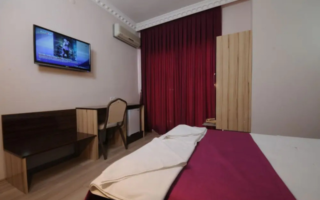 Hawaii Hotel 2