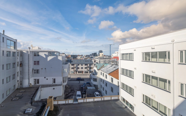 Hlemmur Suites