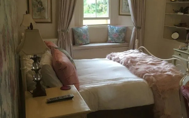 Littlebank Country House