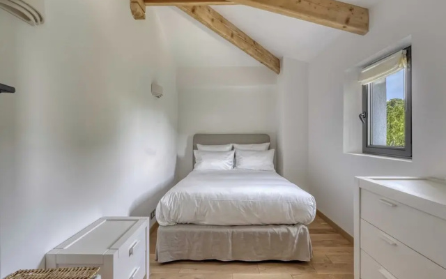 Luxurious Villa Facing the Baie des Canebiers