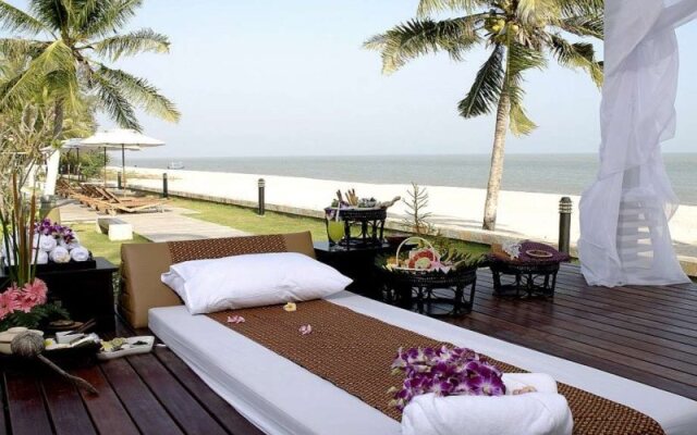 Eiamsiri Resort