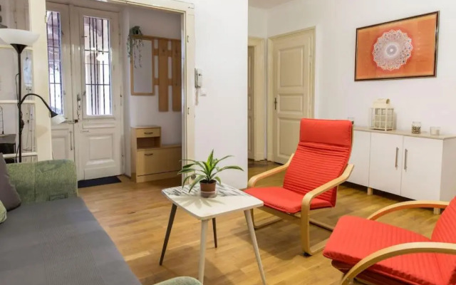 B333 Apartment - In the heart of the city