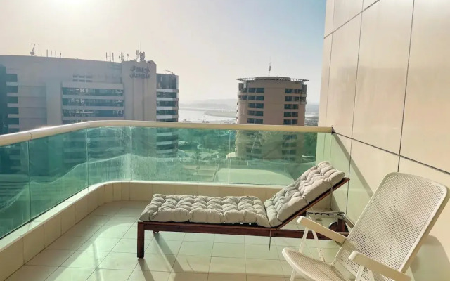 HAPPY SEASON I Royal Oceanic apartment