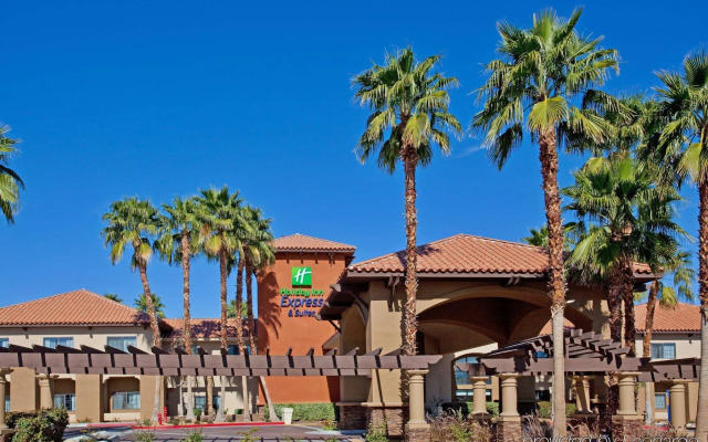 Holiday Inn Express & Suites Rancho Mirage - Palm Spgs Area by IHG