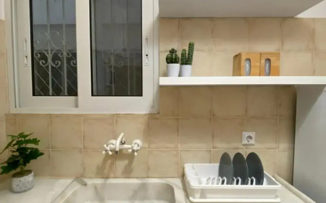 Cozy Studio by the sea in Paleo Faliro