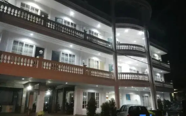 Hasanah Guest House de Sapphire Malang