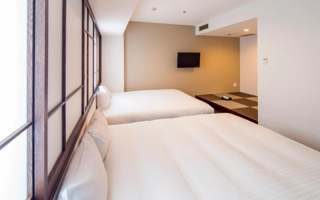 New Osaka Hotel