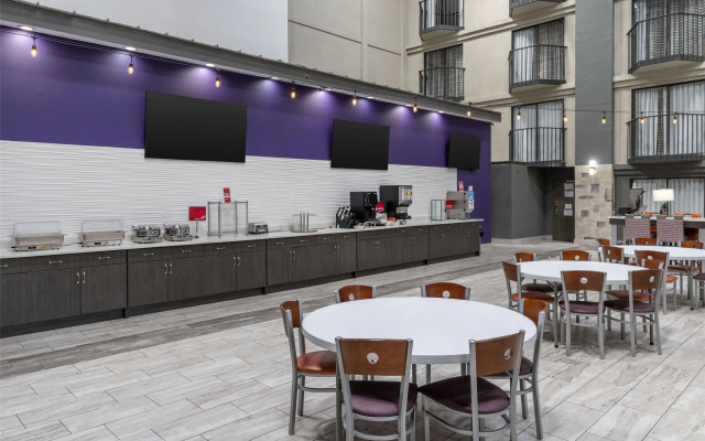 Best Western Plus Clemson Hotel & Conference Center