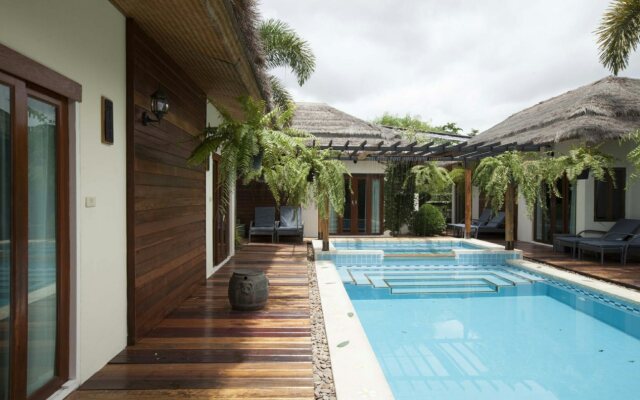 8 Villas Hua Hin
