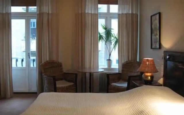Hotel Lilton