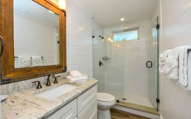 Tropical Breeze Resort