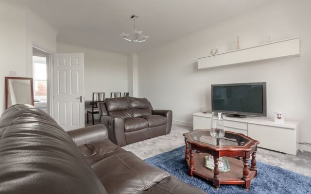 2 Bedroom Kilburn Flat