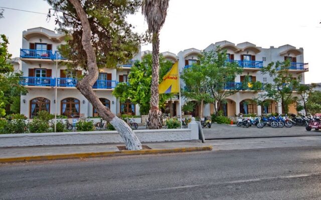 Theodorou Beach Hotel Apartments