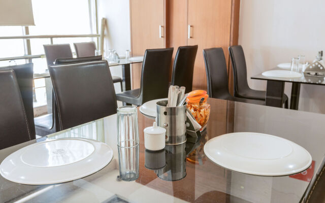 Sunshine Suites