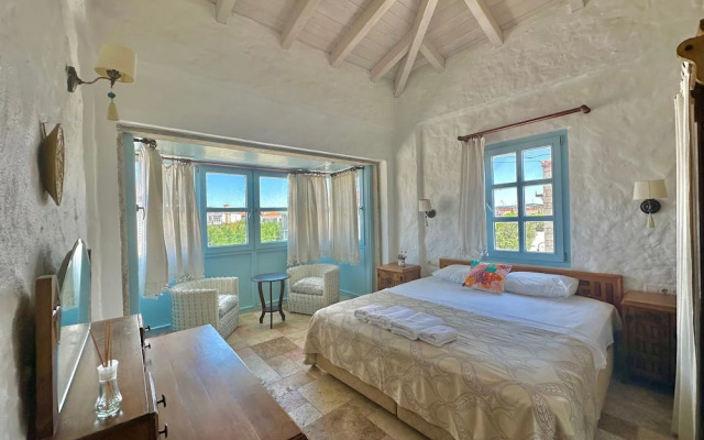 Dört Mevsim Alaçatı Otel