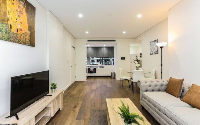 New Bright Apartment In Waterloo Near Park