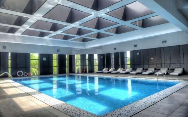 Zobon Art Hotel