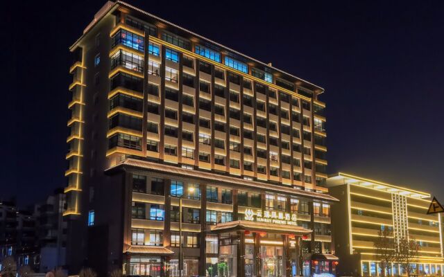 Yun Ray Phoenix Hotel