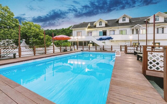 Pocheon Aleumdaun Pension