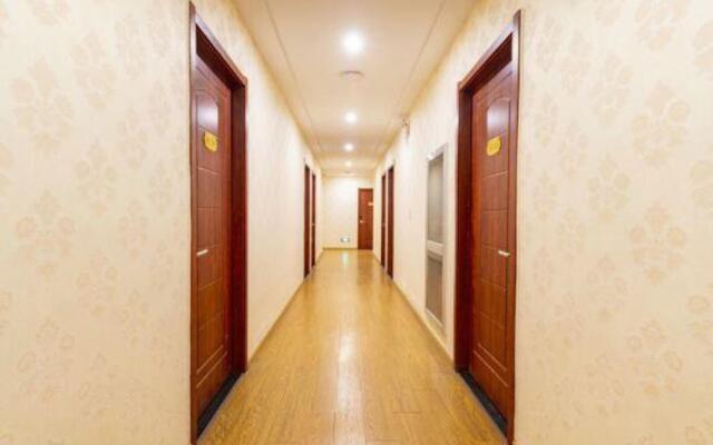 Mingyue Business Hotel