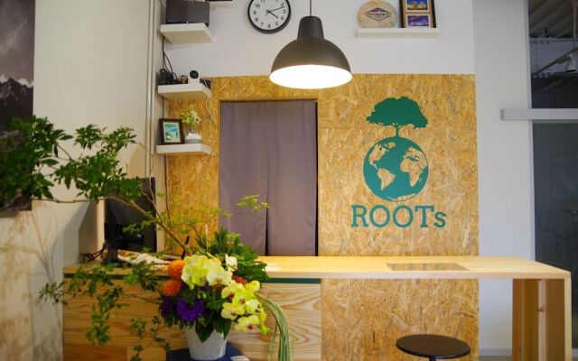 Travelers' house ROOTs - Hostel