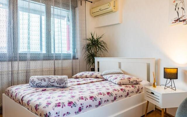 Flexible SelfCheckIns 15 & 19 - Zagreb - Garage - Loggia - New - Apartments Repinc