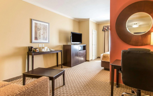 Comfort Suites Lawton Near Fort Sill
