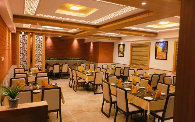 Hill Way Grand