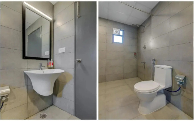 OYO Townhouse 047 Kanakpura Road