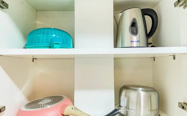 Cozy & Homey 1BR at Gateway Pasteur Apartment