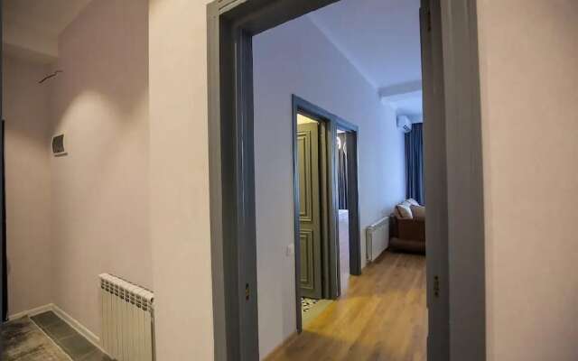 Seventh floor apartment