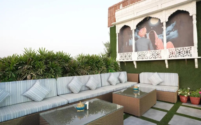 Stamps Golden Lagoon by Eight Continents