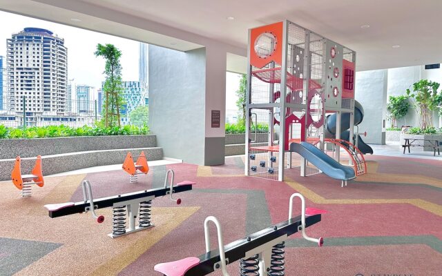Twin Tower Residence by Stayrene