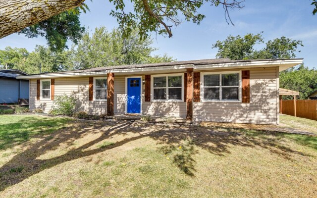 Charming Stephenville Home - 2 Mi to Main St!