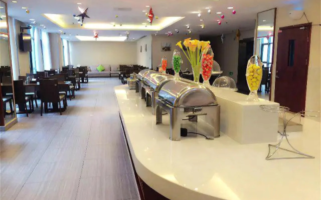 Metropolo Wuhan Economic Development Wanda Hotel