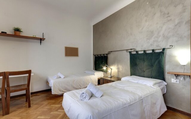 Corno 7 in Firenze With 2 Bedrooms and 1 Bathrooms