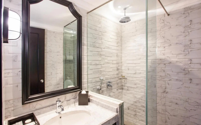 Hotel Des Indes Menteng