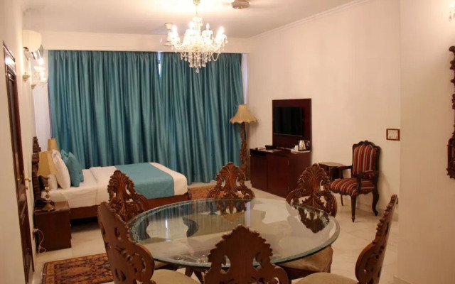 Hotel Africa Avenue Anand Lok
