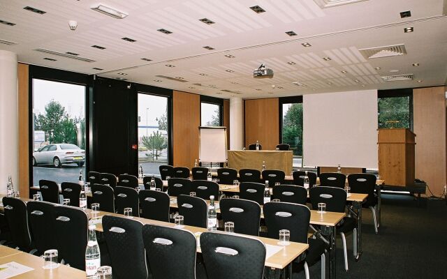 Holiday Inn Bordeaux Sud - Pessac by IHG