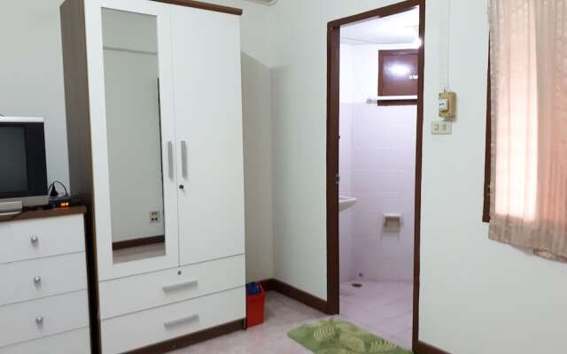 P Apartment Nonthaburi