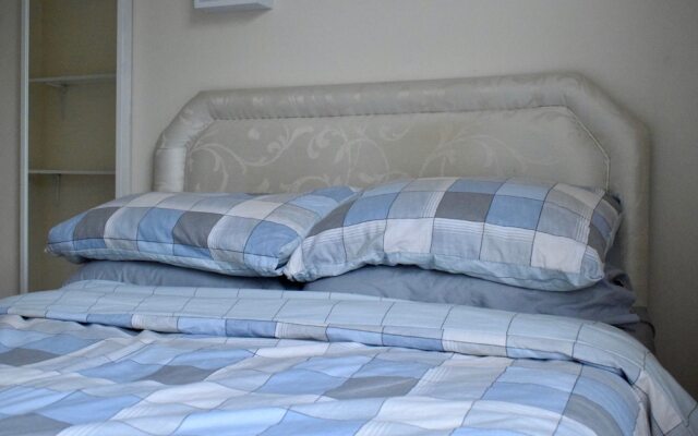 2 Bedroom Apartment With Roof Terrace