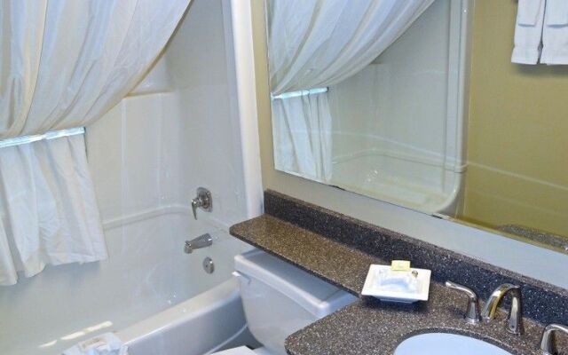 Amsterdam Inn Sussex