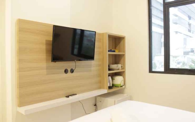 Zest Studio Semi Apartment near BINUS University at The Lodge Paskal By Travelio – Bathroom – Bandung