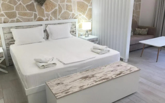 villalithos studio 2