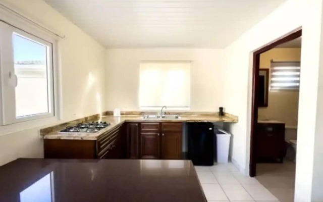 Spacious 6BR Villa w Pool Close2beach Sleeps 16