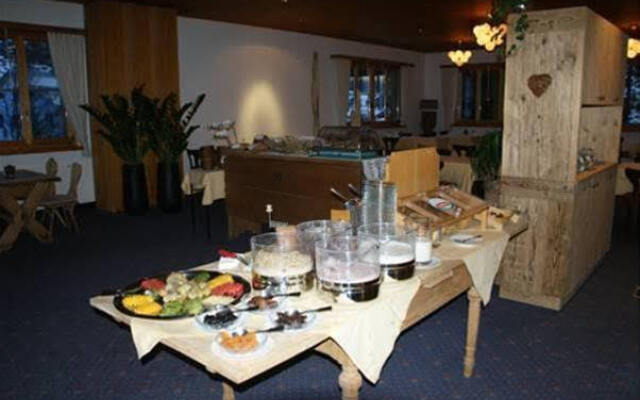 Hotel Crestas