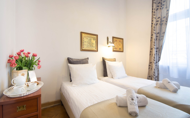Studio Lubelska Cracow by Renters