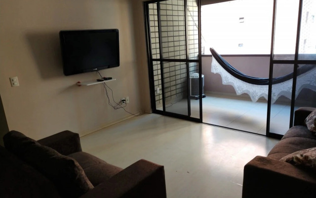 Apartamento a 200m feirinha beira mar